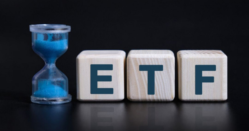 El reloj de arena y los ETF