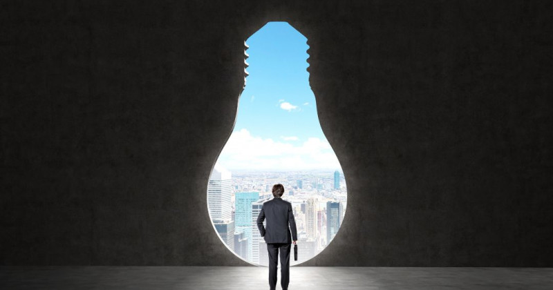 Pasaje en forma de bombilla, perspectiva sobre la ciudad, gestor